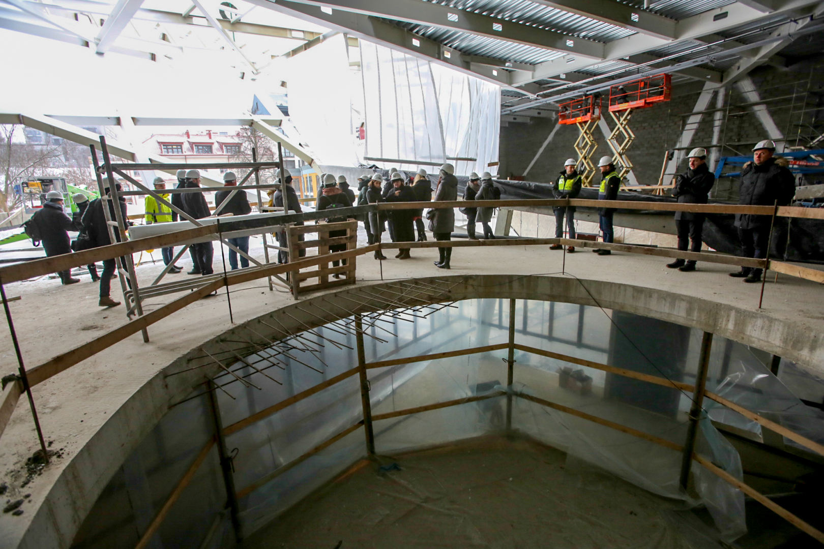 MO muziejaus atstovai pirmą kartą atvėrė naujojo pastato erdves