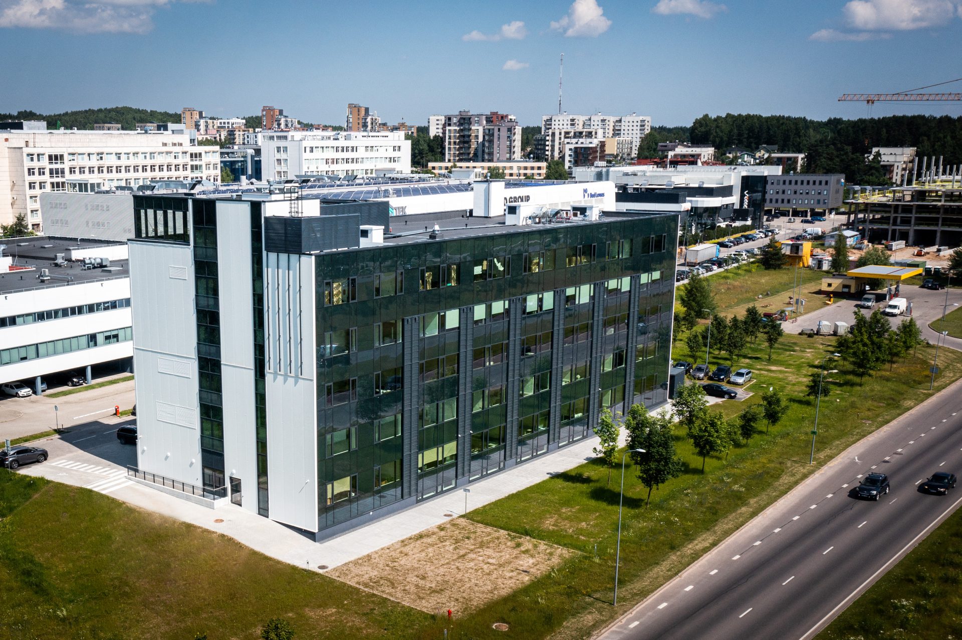 Mokslinių tyrimų, eksperimentinės plėtros ir inovacijų (MTEPI) centro statyba Visorių informacinių technologijų parke